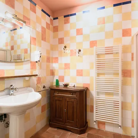 Borgo Dei Corsi - Charming In Tuscany With Airconditioning Ortignano Raggiolo