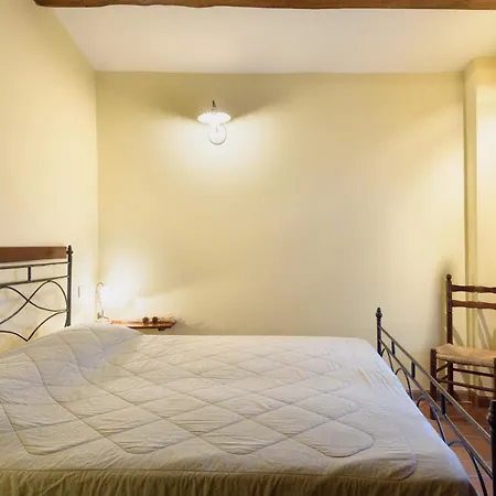 Borgo Dei Corsi - Charming In Tuscany With Airconditioning