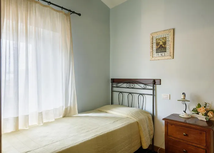 Borgo Dei Corsi - Charming In Tuscany With Airconditioning Lejlighed